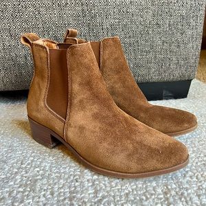 Steve Madden Dover - Cognac Suede Dual Gore Slip-On Bootie, Sz. 7.5